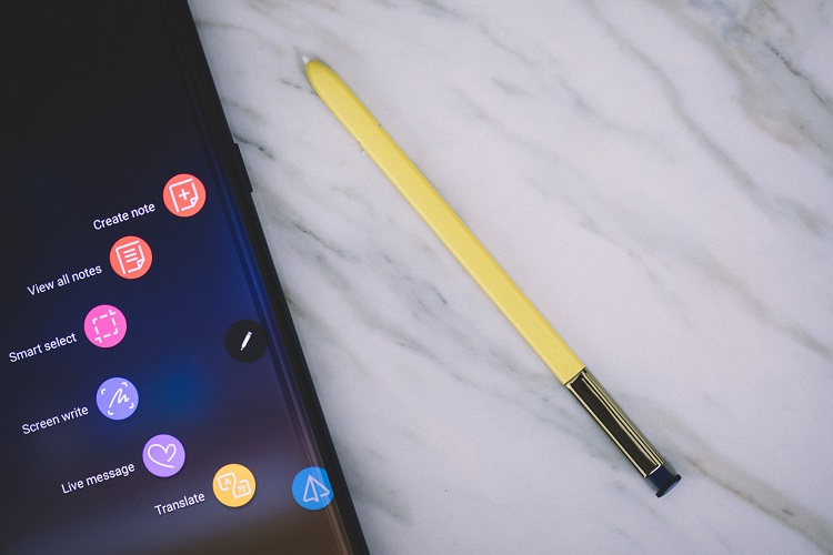 Bộ đôi Note 9 Xanh Đại Dương và S Pen màu vàng - Nguồn: Internet