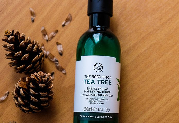 Review sữa rửa mặt The Body Shop tea tree -